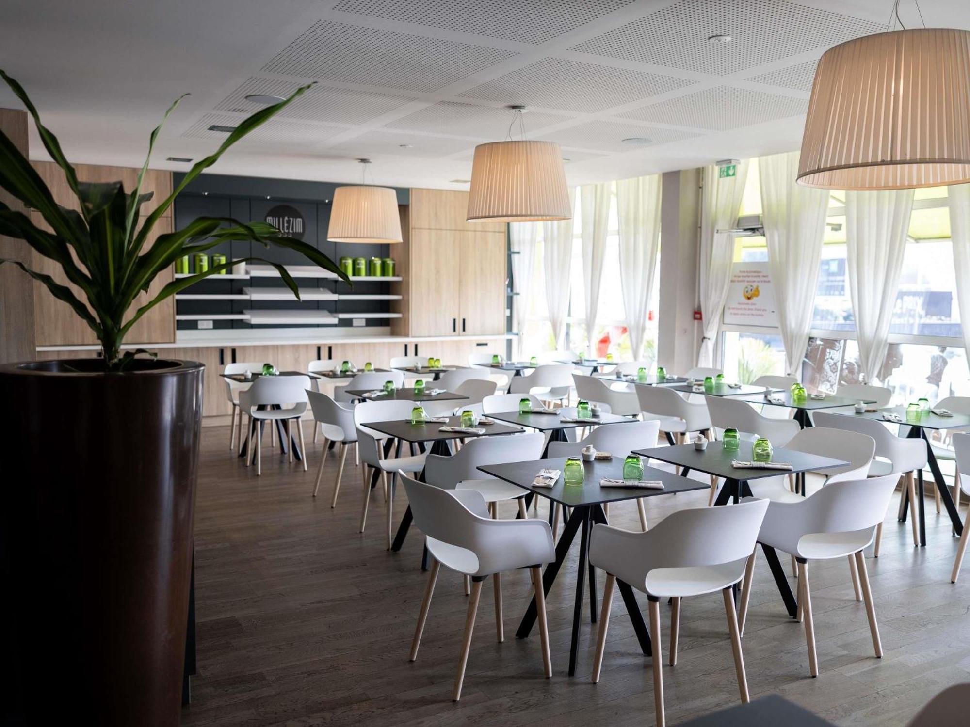 Ibis Styles Chalon Sur Saone Hotel Ngoại thất bức ảnh
